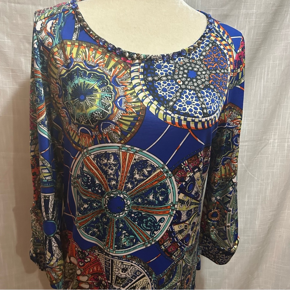 3/$15 Mona Leah Couture top M